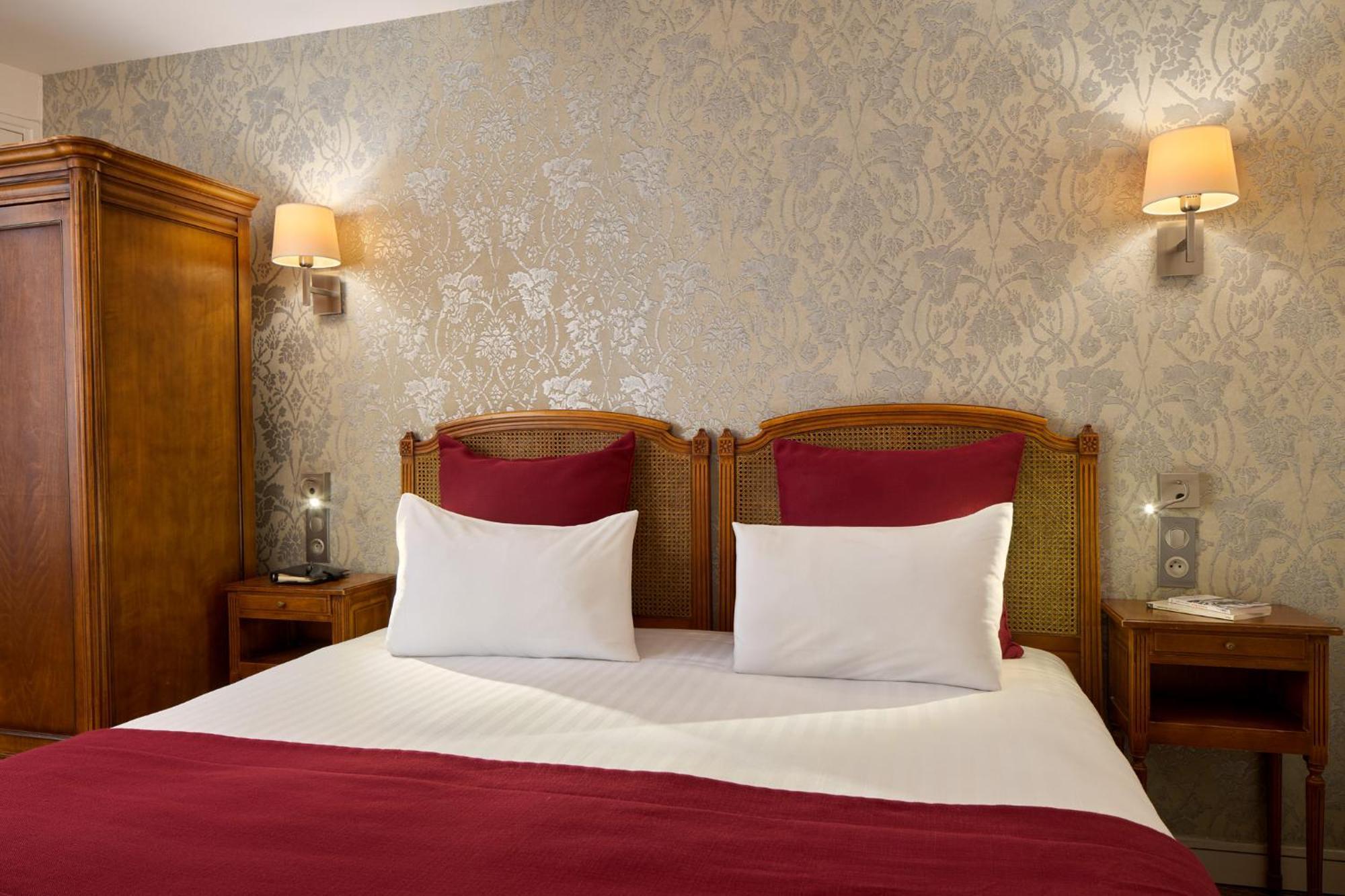 Timhotel Invalides Eiffel Paris Bagian luar foto