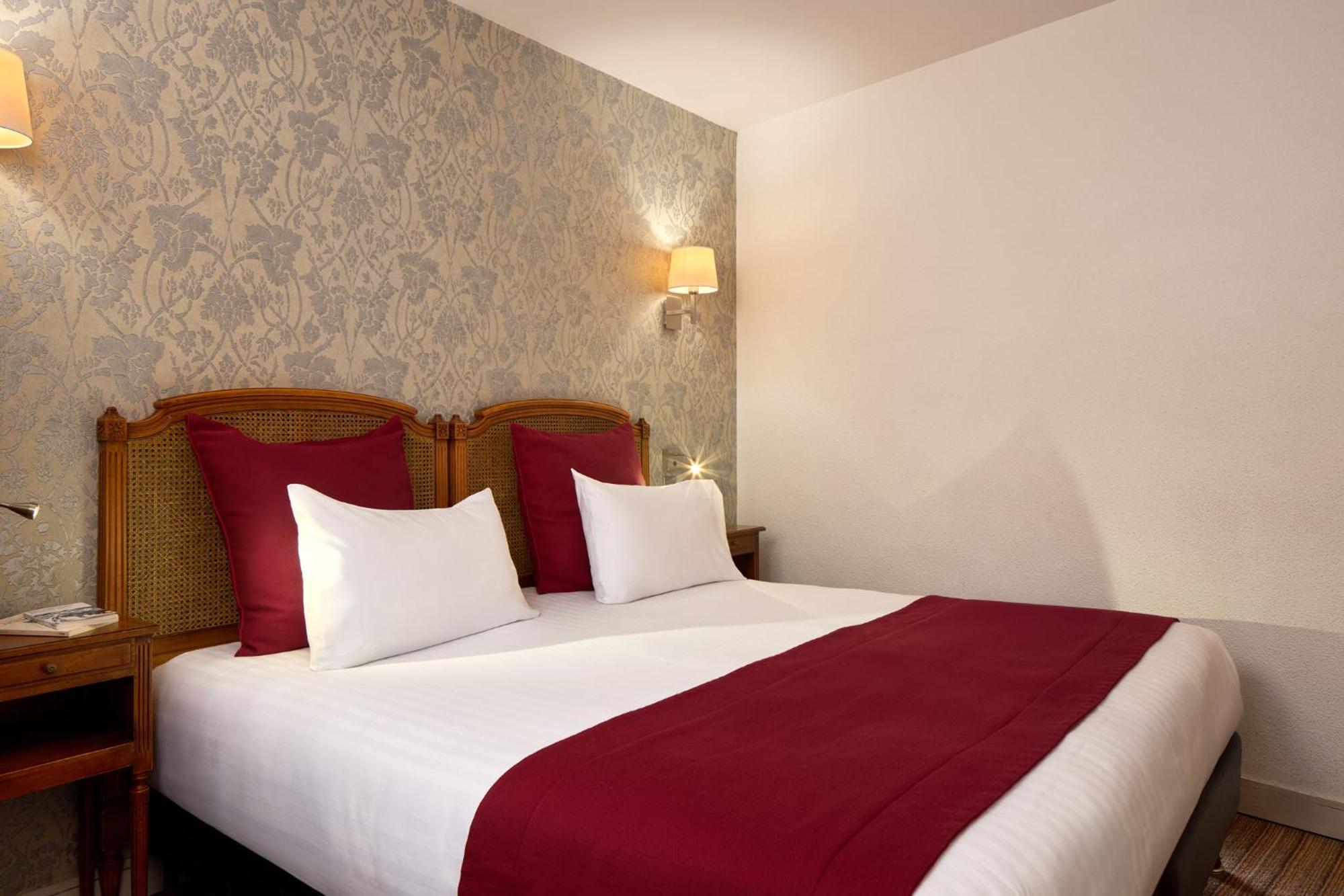 Timhotel Invalides Eiffel Paris Bagian luar foto
