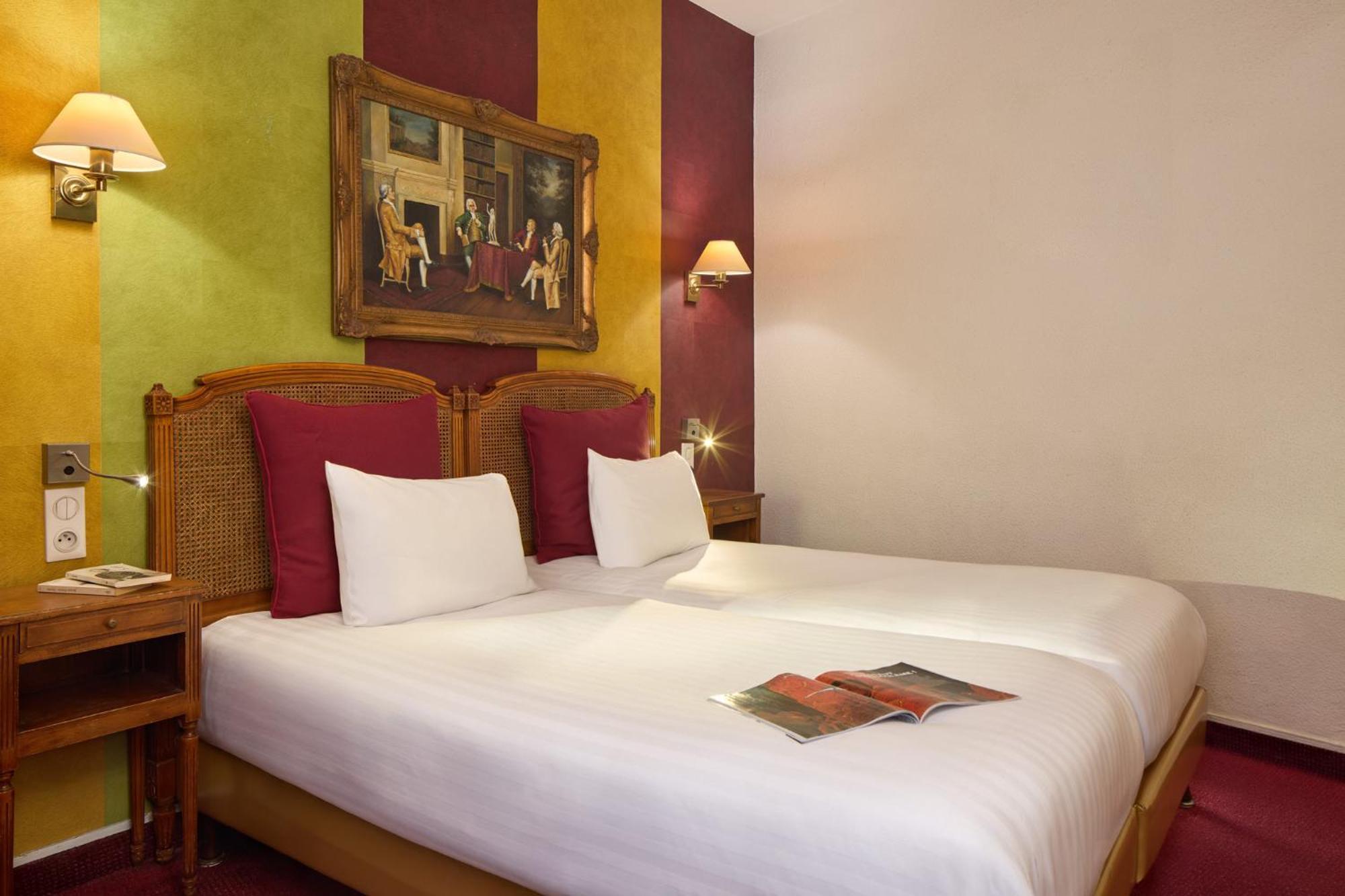 Timhotel Invalides Eiffel Paris Bagian luar foto